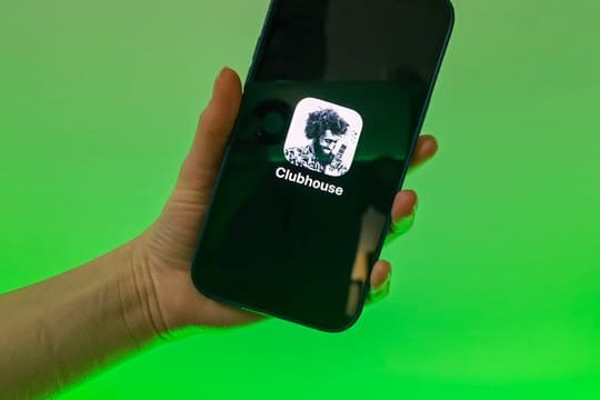 Die Talk-App Clubhouse öffnet sich nach mehr als einem Jahr nach ihrem Start für alle.