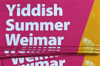 "Yiddish Summer Weimar"