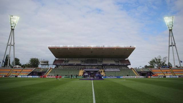 Friedrich-Ludwig-Jahn-Sportpark Friedrich-Ludwig-Jahn-Sportpark