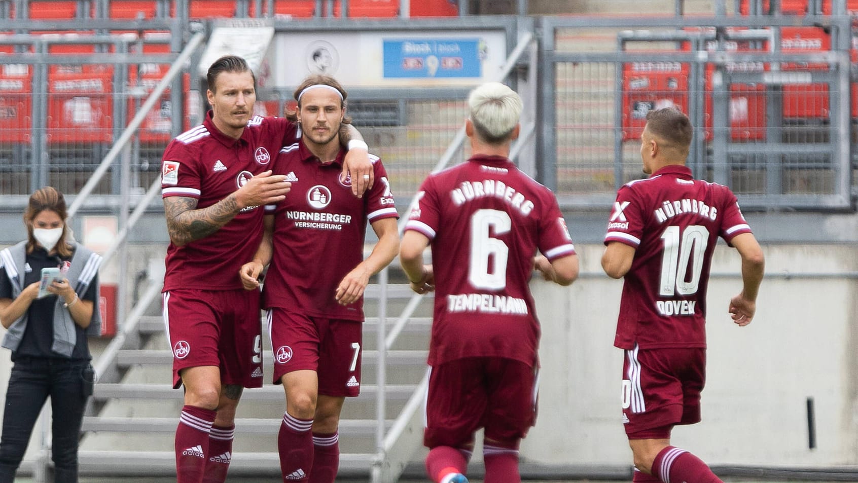 Spieler vom 1. FC Nürnberg bei einem Testspiel gegen TSV 1860 München am 17. Juli 2021: Die Franken stehen vor einer spannenden Saison. Spieler vom 1. FC Nürnberg bei einem Testspiel gegen TSV 1860 München am 17. Juli 2021: Die Franken stehen vor einer spannenden Saison.