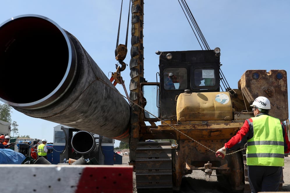Bauarbeiten an Nord Stream 2: Die beinahe fertiggestellte Ostseepipeline soll russisches Gas nach Deutschland bringen – umgeht dabei jedoch die Ukraine.