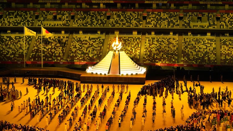 Das Olympiastadion von Tokio: Tennis-Star Naomi Osaka entzündete das olympische Feuer.