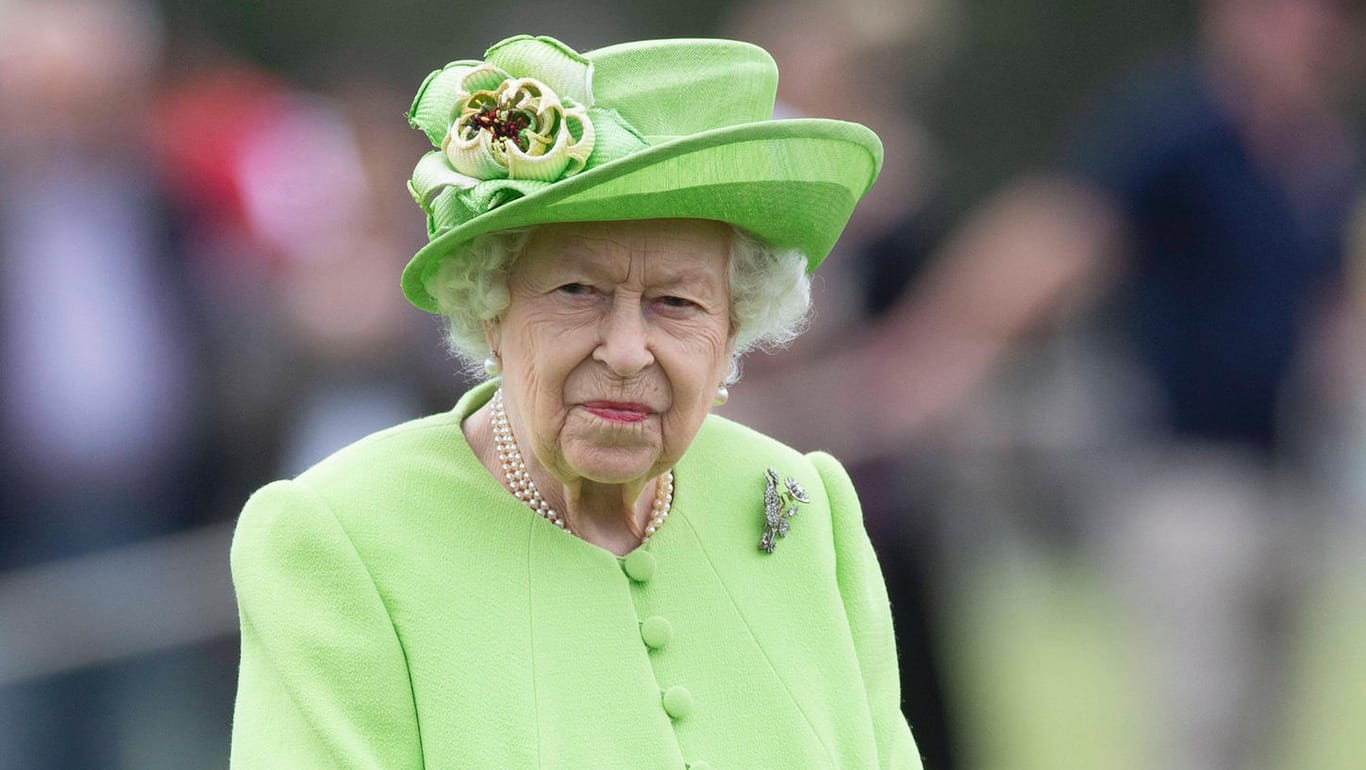 Queen Elizabeth: Sie startet in den ersten Urlaub ohne Prinz Philip.