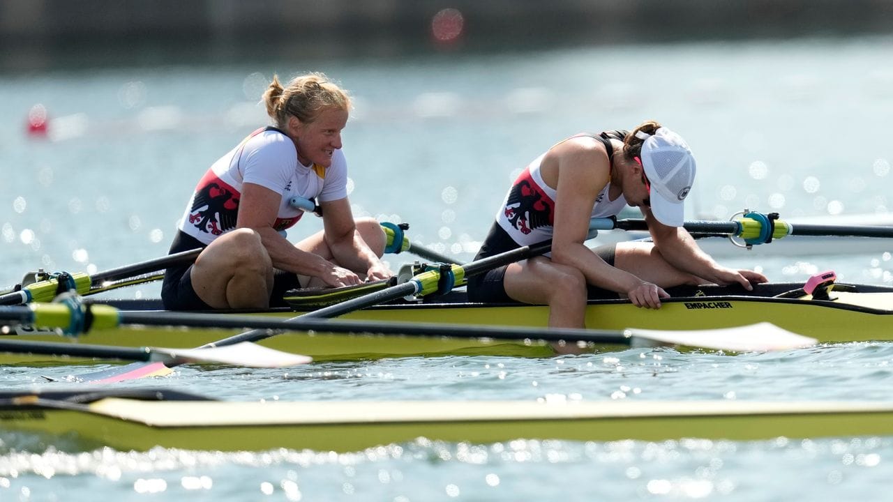 Die Ruderinnen Annekatrin Thiele und Leonie Menzel haben sich für das Halbfinale qualifiziert. Die Ruderinnen Annekatrin Thiele und Leonie Menzel haben sich für das Halbfinale qualifiziert.