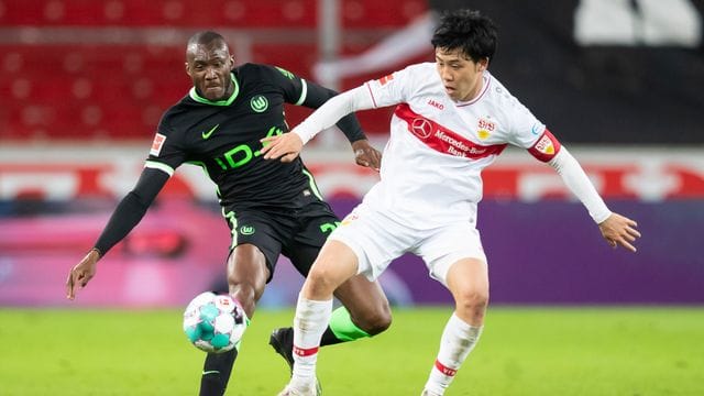 VfB Stuttgart - Wataru Endo VfB Stuttgart - Wataru Endo