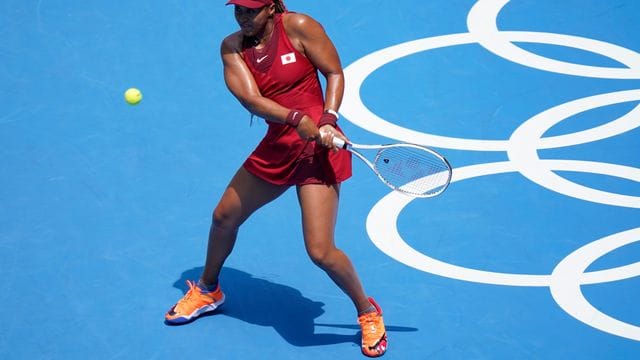 Naomi Osaka gewann ihr Auftaktmatch in ihrer Heimat.