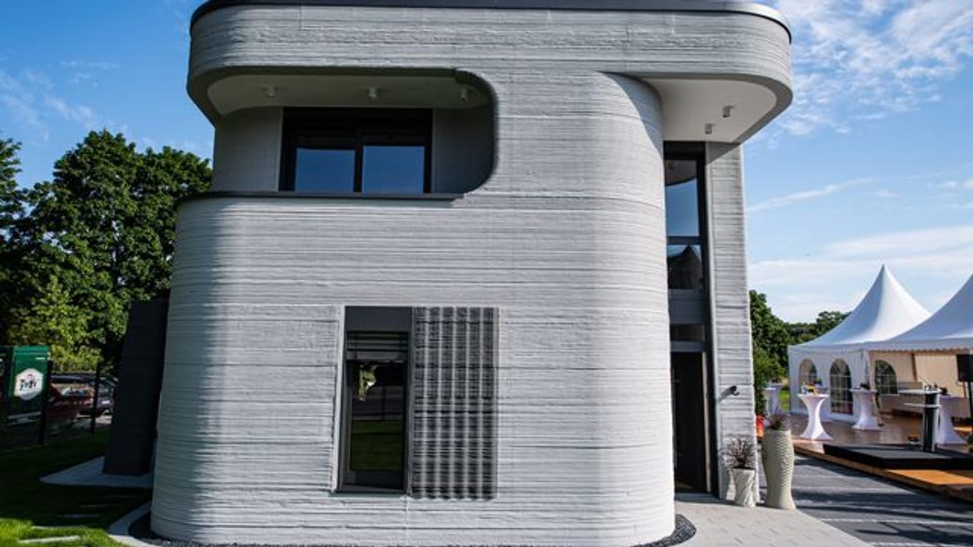 Die PERI GmbH druckte im nordrhein-westfälischen Beckum das erste Wohnhaus Deutschlands.