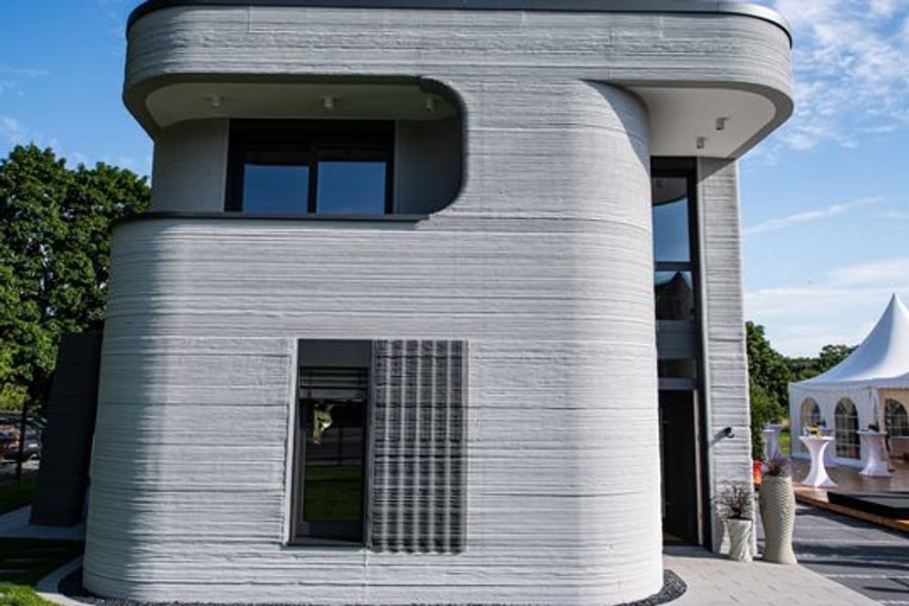Die PERI GmbH druckte im nordrhein-westfälischen Beckum das erste Wohnhaus Deutschlands.