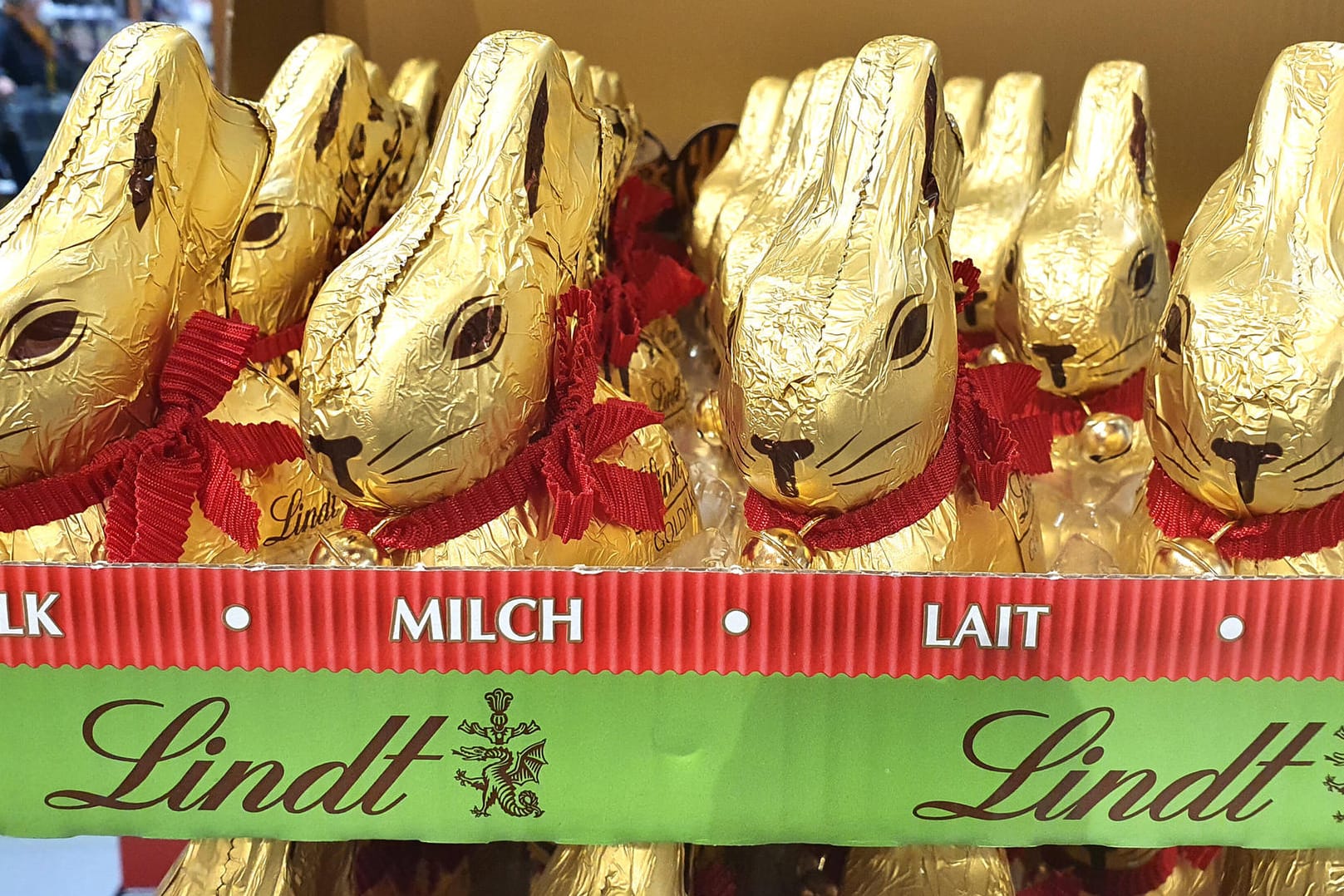 Schokoladenosterhasen der Firma Lindt (Symbolbild): Der Schokoladenhersteller kann für die erste Jahreshälfte 2021 gute Zahlen verbuchen. Schokoladenosterhasen der Firma Lindt (Symbolbild): Der Schokoladenhersteller kann für die erste Jahreshälfte 2021 gute Zahlen verbuchen.