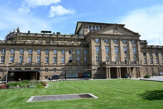 Das Opernhaus in Stuttgart: Der Gemeinderat stimmt über die Planung für eine Sanierung ab.
