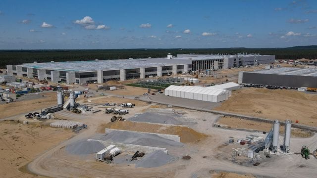 Baustelle vom Tesla-Werk