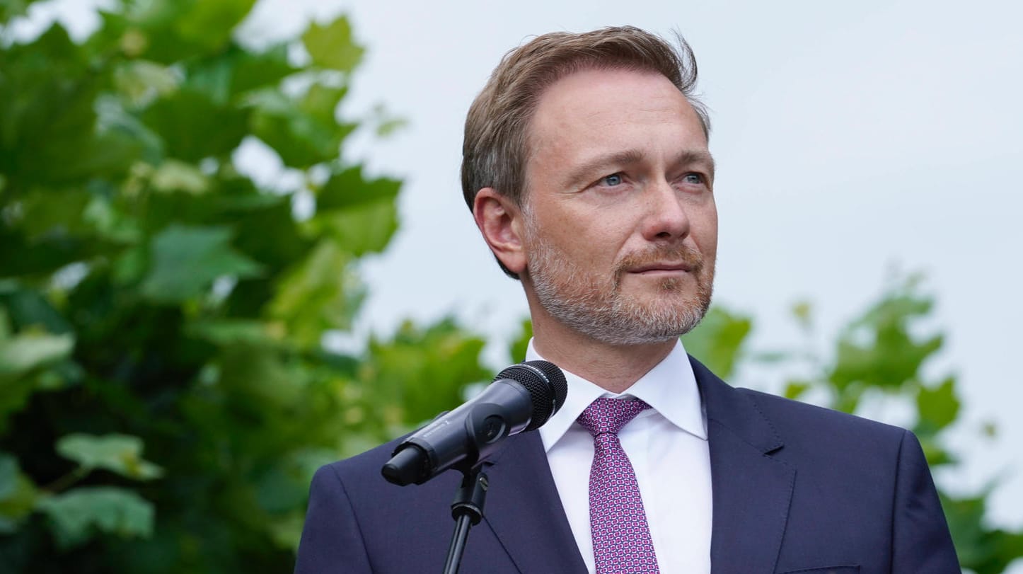 Christian Lindner: Der FDP-Parteichef muss die guten Umfragewerte seiner Partei irgendwie behalten.