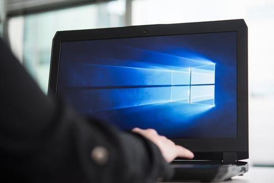 Antivirus-Programme, wie der Microsoft Defender, sollen Schutz vor Trojanern, Spyware und anderen Bedrohungen aus dem Netz bieten.