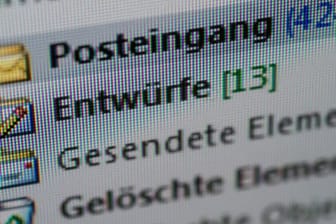 Sie haben Post: Auf Urlaubsrückkehrer warten oft unzählige ungelesene E-Mails.