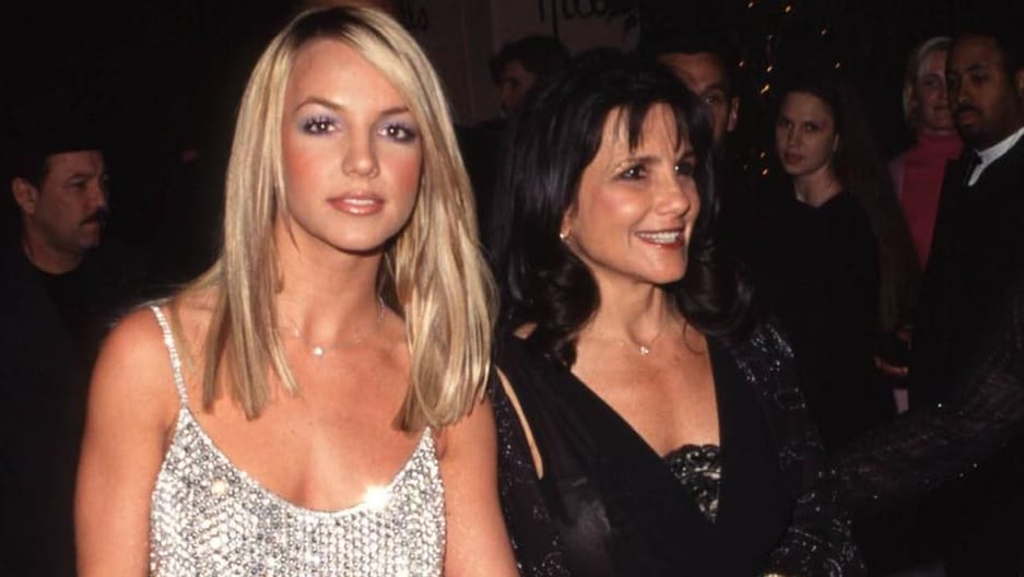 Britney Spears und ihre Mutter Lynne Spears: Die beiden besuchten 2000 ein Event zusammen.