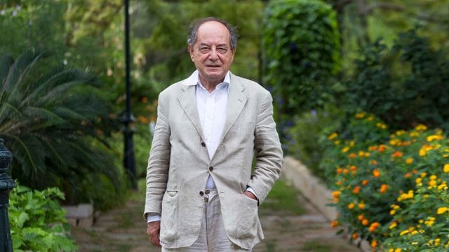 Der italienische Schriftsteller und Publizist Roberto Calasso ist im Alter von 80 Jahren gestorben. Der italienische Schriftsteller und Publizist Roberto Calasso ist im Alter von 80 Jahren gestorben.