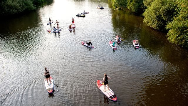 Das Stand-Up-Paddle-Board sollte zum Besitzer und seinen Bedürfnissen passen, denn: Brett ist nicht gleich Brett und die Auswahl groß.