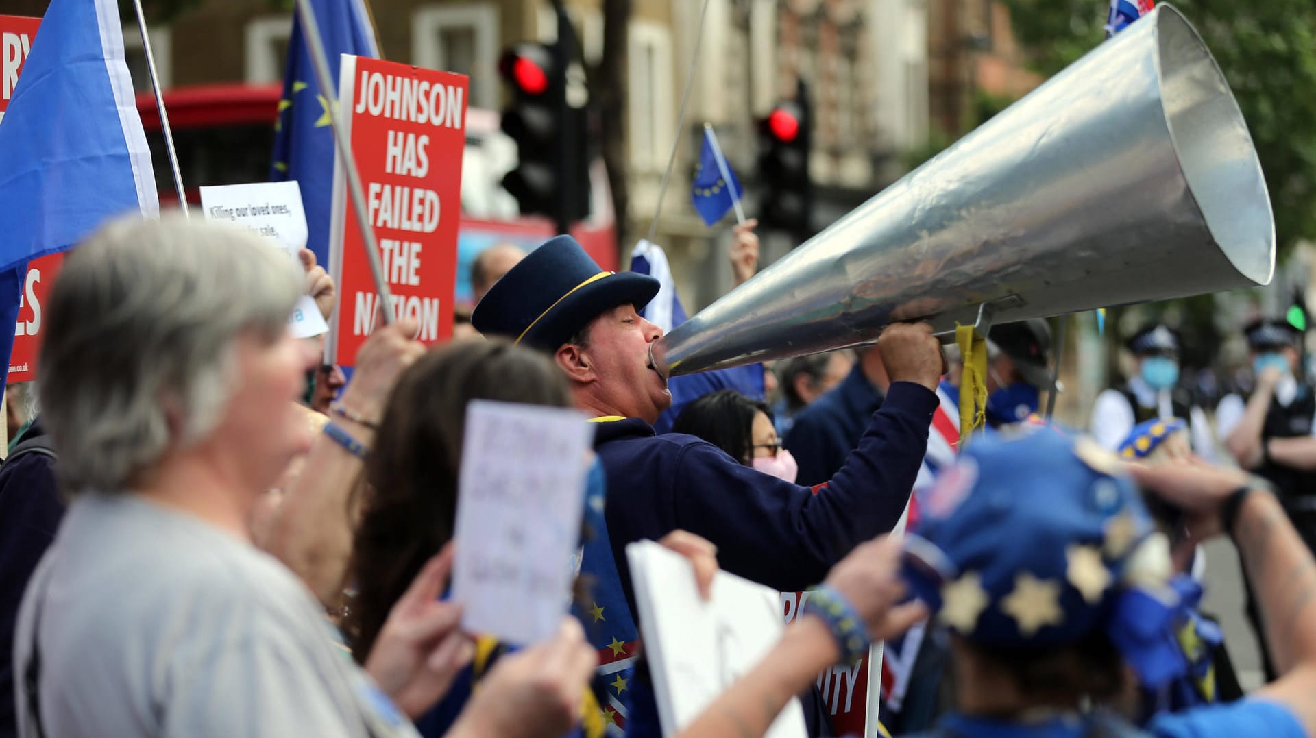 Pro-EU-Demonstranten in London: Der Brexit stellt viele Branchen in Großbritannien vor eine ungewisse Zukunft.