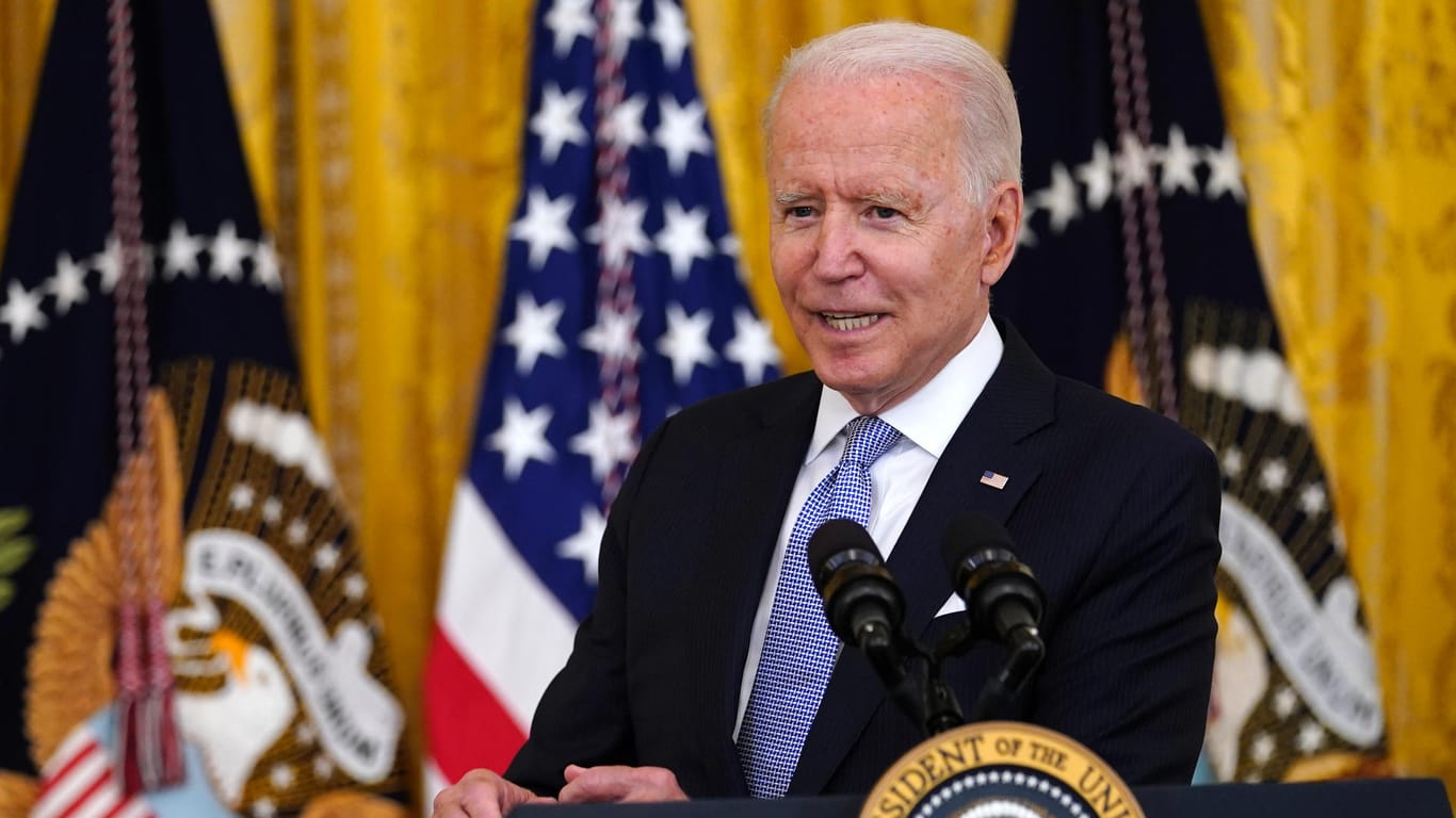US-Präsident Joe Biden spricht bei einer Pressekonferenz über geplante Maßnahmen für Bundesangestellte.
