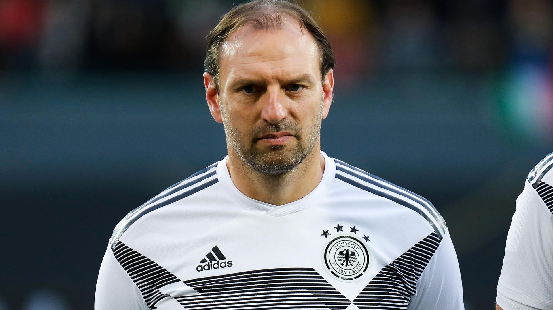 Jens Nowotny bei einem Spiel der "DFB-All-Stars" im Jahr 2019: Der ehemalige Nationalspieler kehrt zum DFB zurück. Jens Nowotny bei einem Spiel der "DFB-All-Stars" im Jahr 2019: Der ehemalige Nationalspieler kehrt zum DFB zurück.
