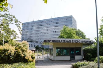 Kraftfahrt-Bundesamt (KBA): Seit dem 5. Mai 1952 hat die Behörde ihren Dienstsitz in Flensburg.