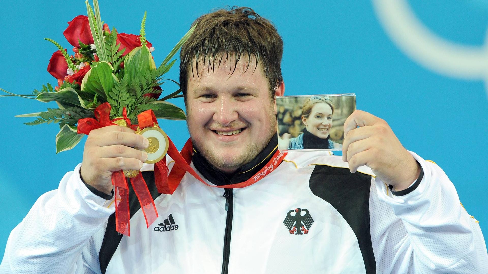 Matthias Steiner bei seinem Olympiasieg 2008.