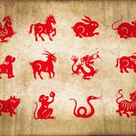 Zwölf verschiedene Tiere bestimmen das chinesische Horoskop.