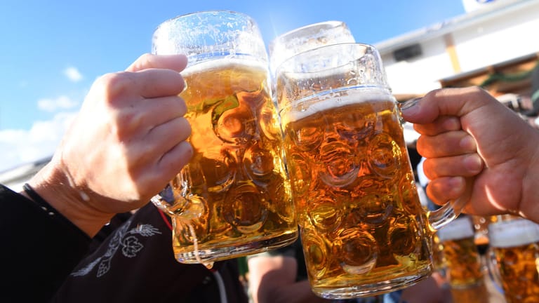 Bier: Der Internationale Tag des Bieres wird jährlich am ersten Freitag im August gefeiert.