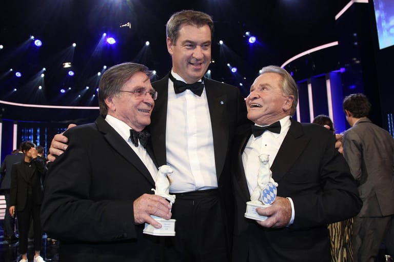 Elmar Wepper, Markus Söder und Fritz Wepper bei der Verleihung des 31. Bayerischen Fernsehpreises 2019 im Prinzregententheater. München: Die Herren zeigten sich an dem Abend gut gelaunt.