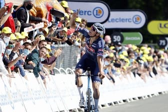 Mathieu van der Poel triumphierte an der Mur-de-Bretagne.