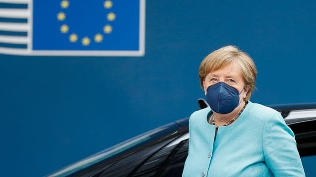 "In der damaligen Situation waren sie wahrscheinlich unumgänglich": Angela Merkel. "In der damaligen Situation waren sie wahrscheinlich unumgänglich": Angela Merkel.