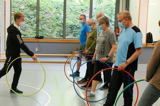 Experten erwarten einen "relevanten Bedarf" nach Rehabilitation für Long-Covid-Patienten.