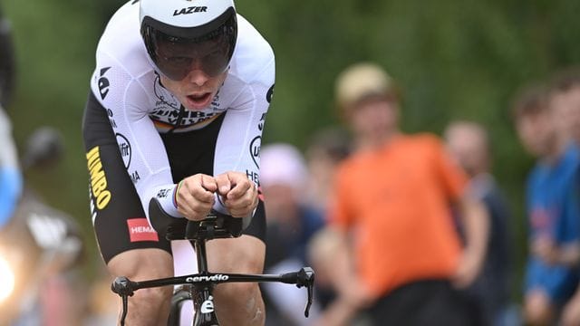 Der deutsche Radprofi Tony Martin kritisierte die Uneinigkeit im Peloton.