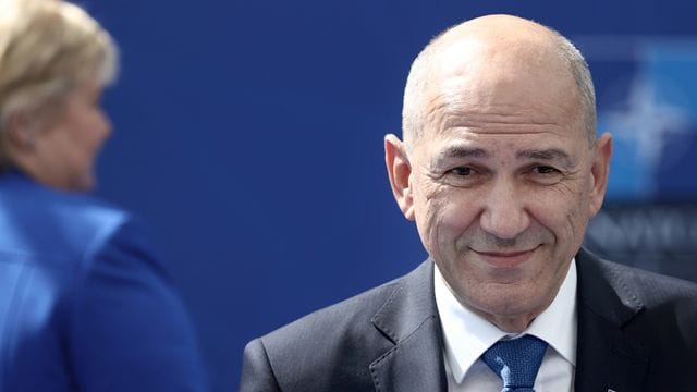 Sloweniens Ministerpräsident Janez Jansa gilt als äußerst umstritten. Sloweniens Ministerpräsident Janez Jansa gilt als äußerst umstritten.