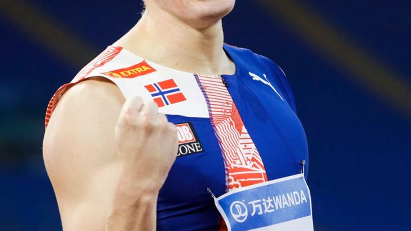 Hat einen neuen Weltrekord über 400 Meter Hürdenlauf aufgestellt: Karsten Warholm aus Norwegen.