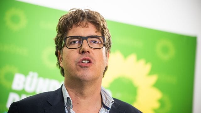 Grünen-Geschäftsführer Michael Kellner: Manöverkritik machen wir intern. Grünen-Geschäftsführer Michael Kellner: Manöverkritik machen wir intern.