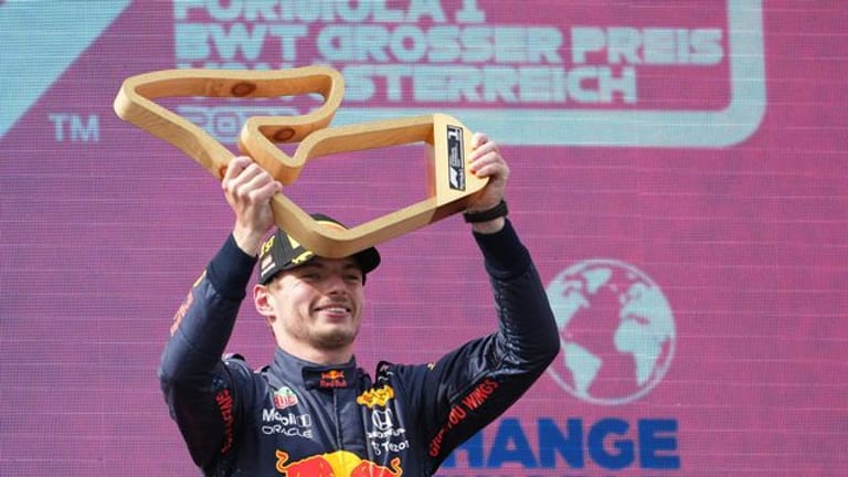 Feiert den fünften Sieg im neunten Rennen: Max Verstappen.