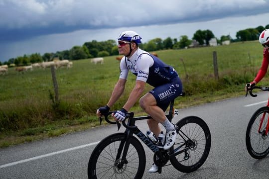 André Greipel (l) macht sich noch keine Gedanken über die Zeit nach der Karriere.