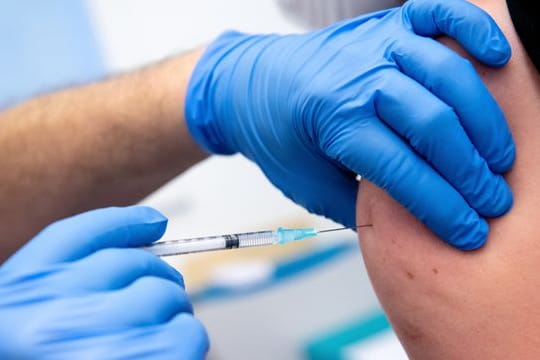 Kinder ab 12 Jahren dürfen in Deutschland gegen das Coronavirus geimpft werden.