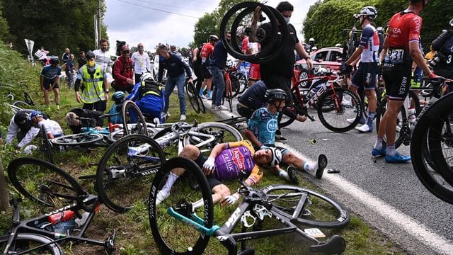 Nach den zahlreichen Stürzen zu Tour-Beginn wird auf der 13.