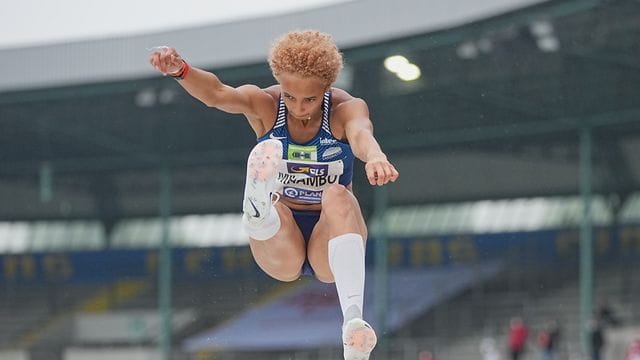 Weitspringerin Malaika Mihambo hat keinen Faible für Ausdauersportarten.