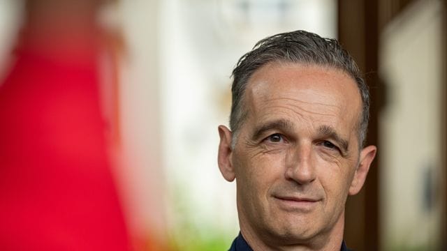 Bundesaußenminister Heiko Maas (SPD) zeigt sich offen für Gespräche über Impfstoff-Patente. Bundesaußenminister Heiko Maas (SPD) zeigt sich offen für Gespräche über Impfstoff-Patente.