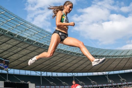 War viel im Ausland zur Olympia-Vorbereitung: Hindernisläuferin Gesa Krause.