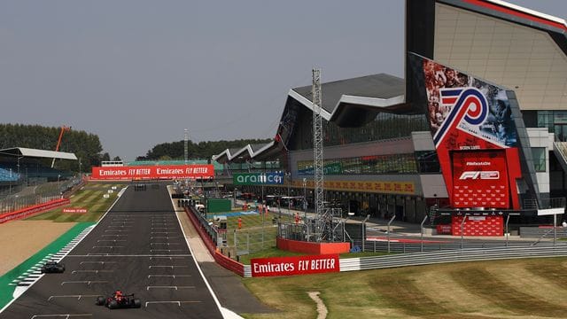 Mit dem erstmaligen Experiment des Sprints beim Grand-Prix-Wochenende in Silverstone hofft die Formel 1 auf mehr Vollgas-Action.