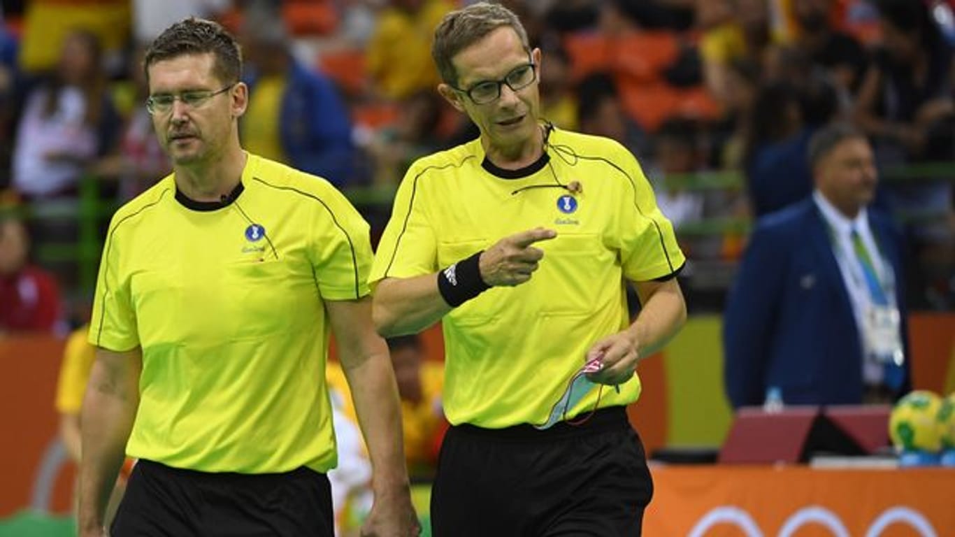 Hören als Schiedsrichter-Duo auf: Marcus Helbig (r) und Lars Geipel.
