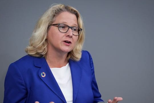 Bundesumweltministerin Svenja Schulze (SPD) wünscht sich in Deutschland eine bessere Vorbereitung auf extreme Wetterereignisse.