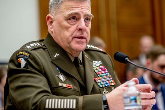 US-Generalstabschef Mark Milley machte sich in den letzten Monaten der Trump-Regierung Sorgen über einen Putschversuch.