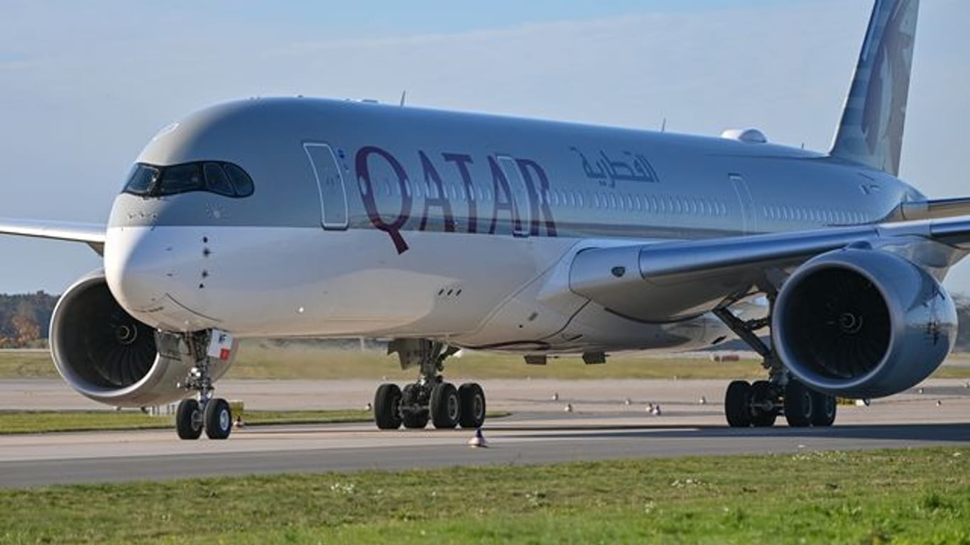 Ein Flieger von Qatar Airways.