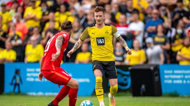 Für BVB-Kapitän Marco Reus ist der FC Bayern wieder der klarer Favorit auf die Meisterschaft. Für BVB-Kapitän Marco Reus ist der FC Bayern wieder der klarer Favorit auf die Meisterschaft.