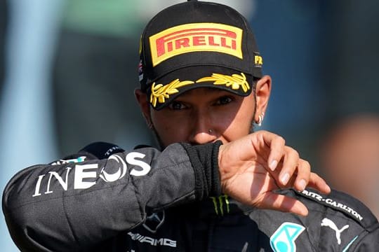 Hat beim Grand Prix von Großbritannien von einem Crash mit Max Verstappen profitiert: Lewis Hamilton.